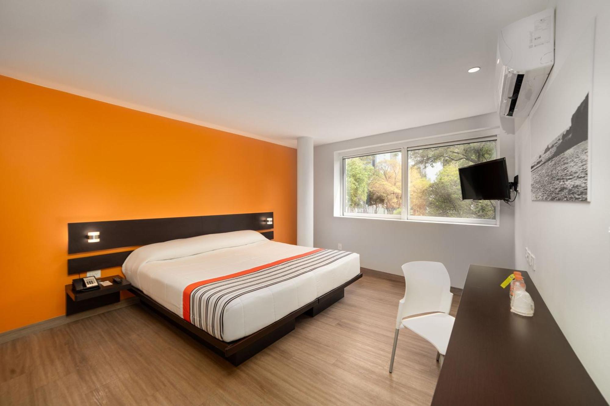 Hotel Express Junior By Marriott Ciudad De Sullivan Mexico-stad